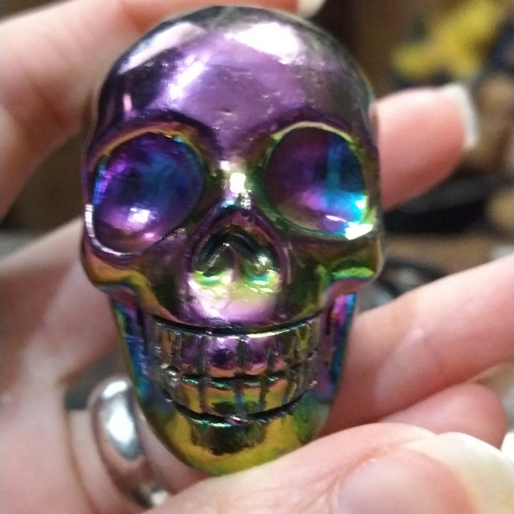 Aura Sphalerite Skull carving